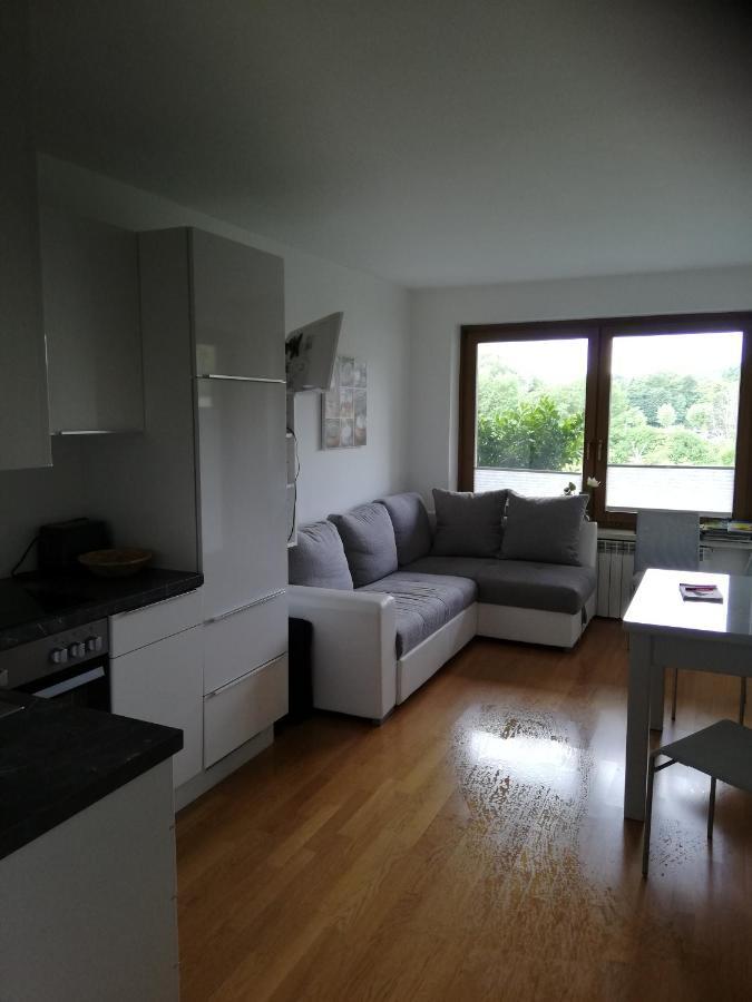 Ferienwohnung Blick Am Mittagskogel Velden am Worthersee Bagian luar foto
